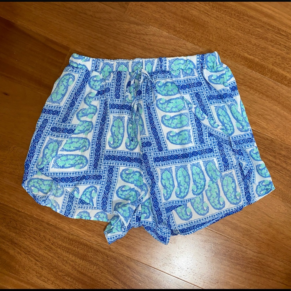 Floral boutique shorts